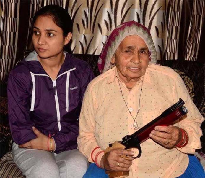 Chandro Tomar with her granddaughter