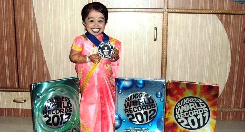 Jyoti Amge With Her Records