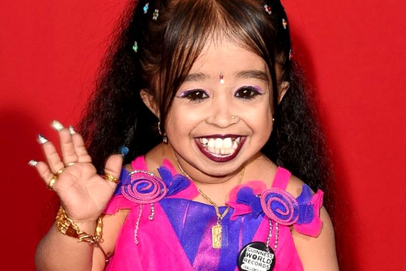 World's shortest woman, Jyoti Amge, making average-sized things look big