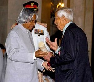 Kapil Sibal's Father Hira Lal Sibal Receiving The Padma Bhushan