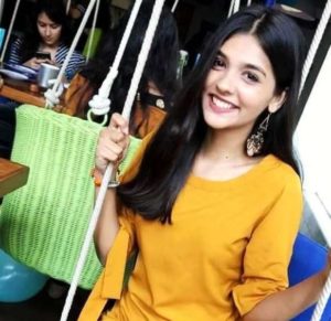 "Barrister Babu" Actors, Cast & Crew: Roles, Salary » StarsUnfolded