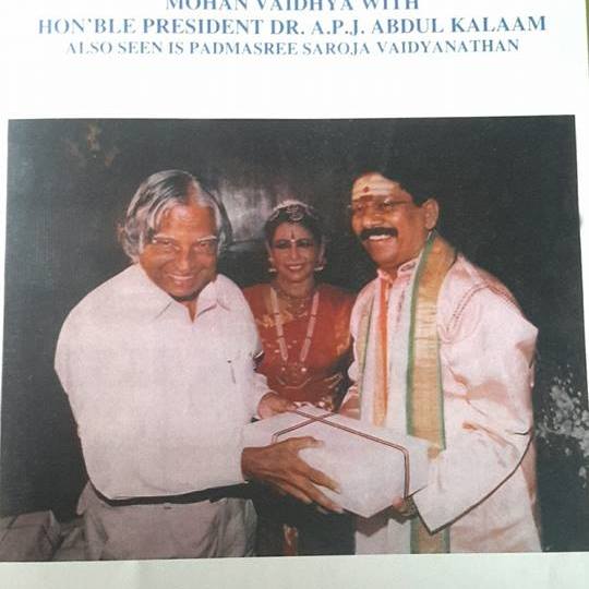 Mohan Vaidya with A. P. J. Abdul Kalam