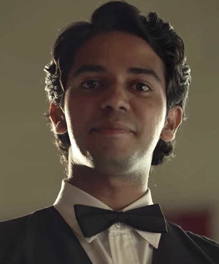 "Typewriter" Actors, Cast & Crew Roles, Salary » StarsUnfolded