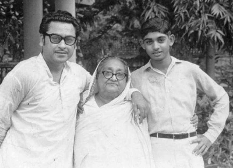 Kishore Kumar With His Mother and Son