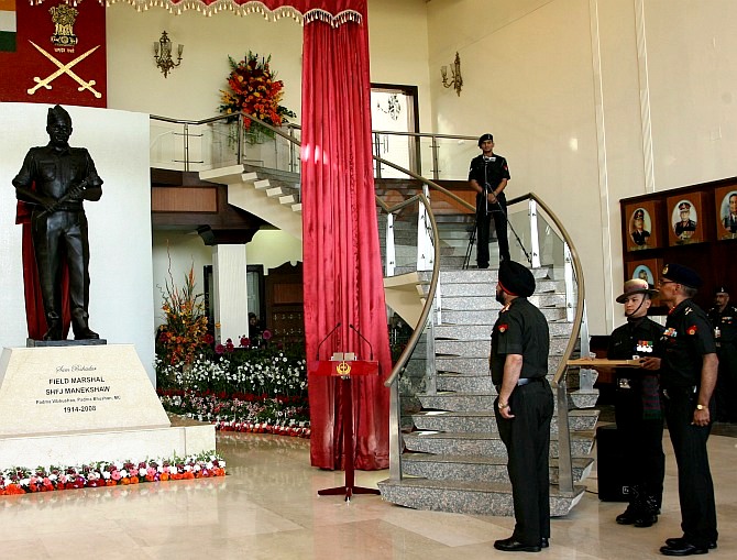 Sam Manekshaw's Statue Unveiled By Former Army Chief General Bikram Singh