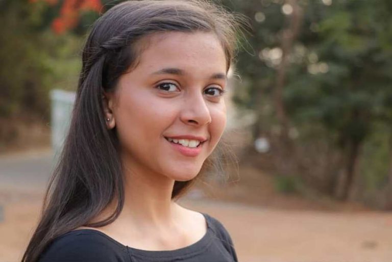 "Typewriter" Actors, Cast & Crew Roles, Salary » StarsUnfolded