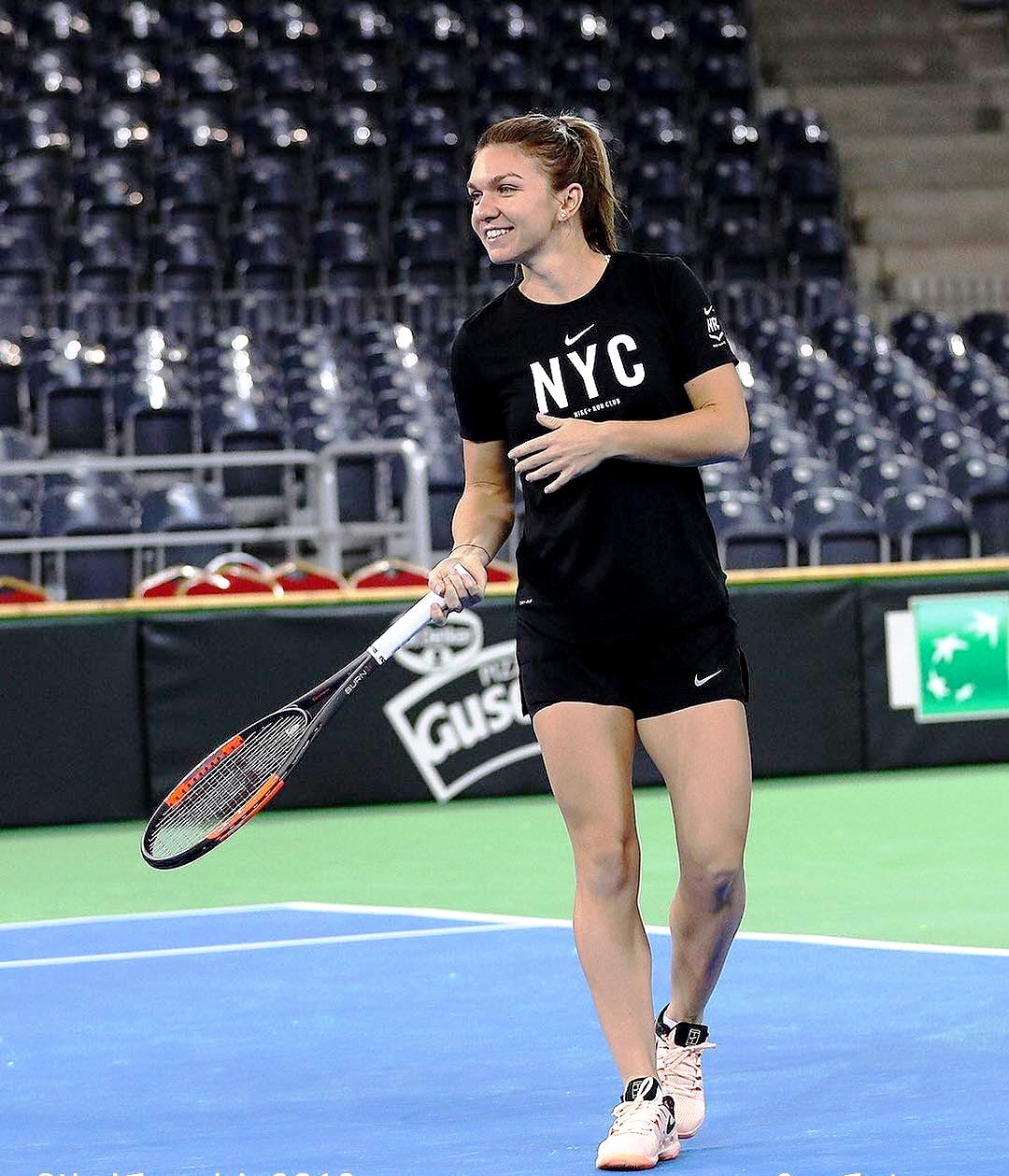 Halep breasts simona Female Tennis