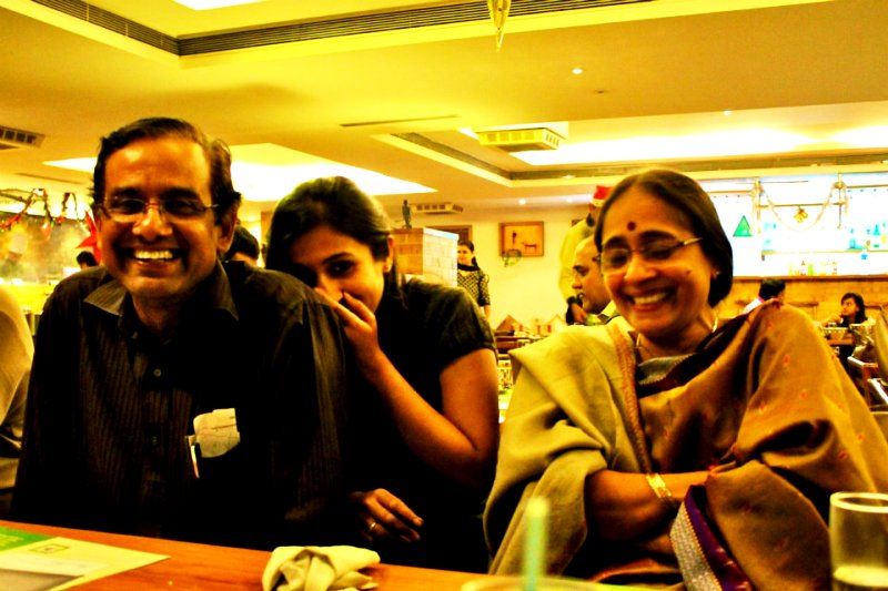 Divya Gokulnath With Her Parents