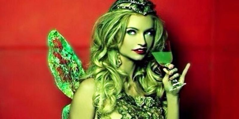 Natalia Janoszek in Hollywood movie- The Green Fairy