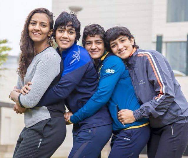 Sangeeta Phogat with her sisters