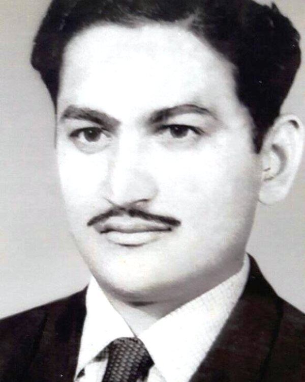 Hrishikesh Pandey's Father