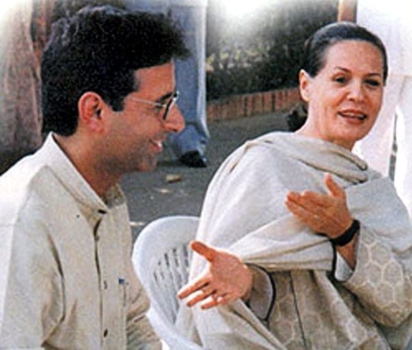 Randeep Surjewala with Sonia Gandhi