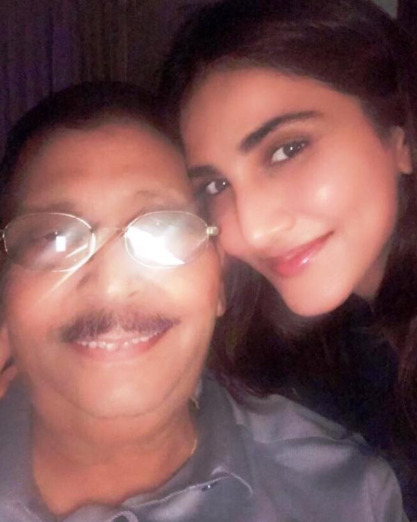 Vaani Kapoor with Her Father