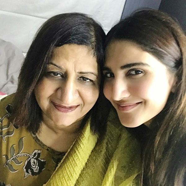 Vaani Kapoor with Her Mother
