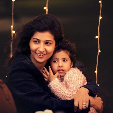 Abhimanyu Tomar's sister and niece