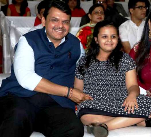 Devendra Fadnavis with his daughter Divija Fadnavis