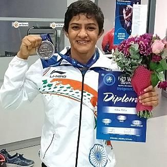 Ritu Phogat with silver medal