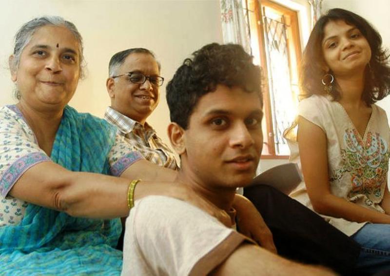 Rohan Murty with His Parents and Sister