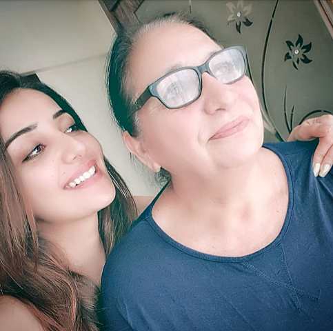 Sonia Mann with her mother