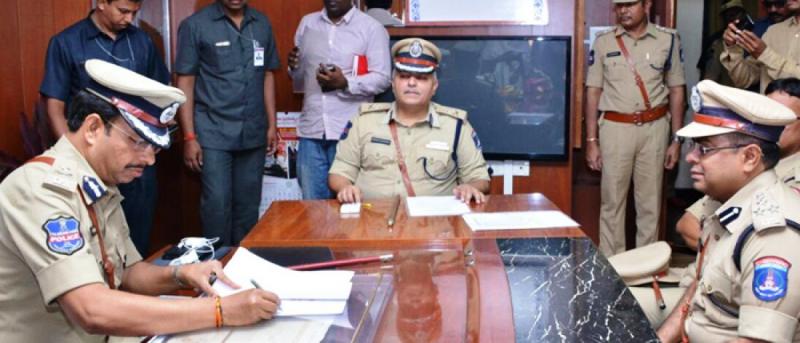 V C Sajjanar Taking Charge as the Cyberabad Police Commissioner