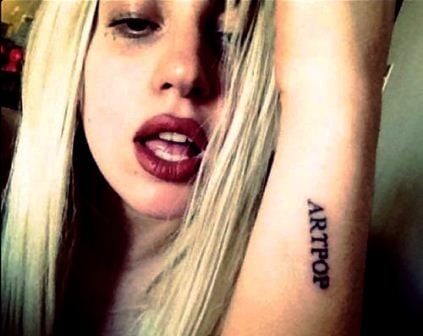 Lady Gaga's Artpop tattoo on her left hand