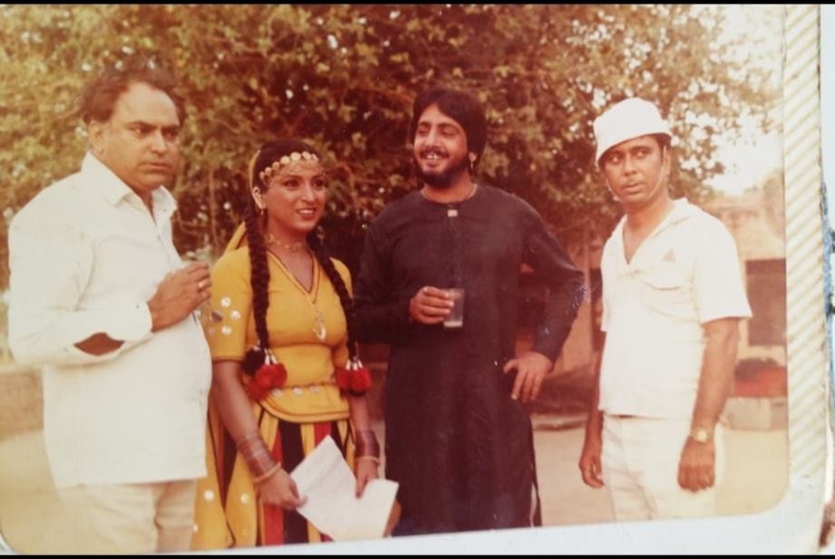 Manjeet Maan and Gurdas Maan during the shoot of the Punjabi film Gabhroo Punjab Da