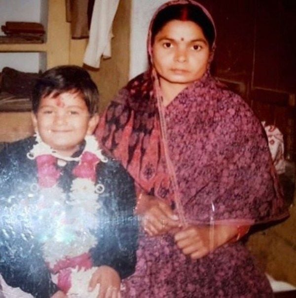 Childhood Picture of Vishal Mishra with his Mother