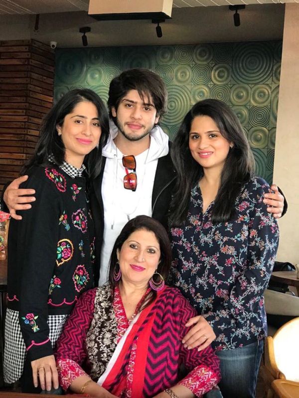 Arjun Firoz Khan's Wife and Children
