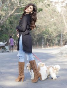 Kangna Sharma with her pet dog