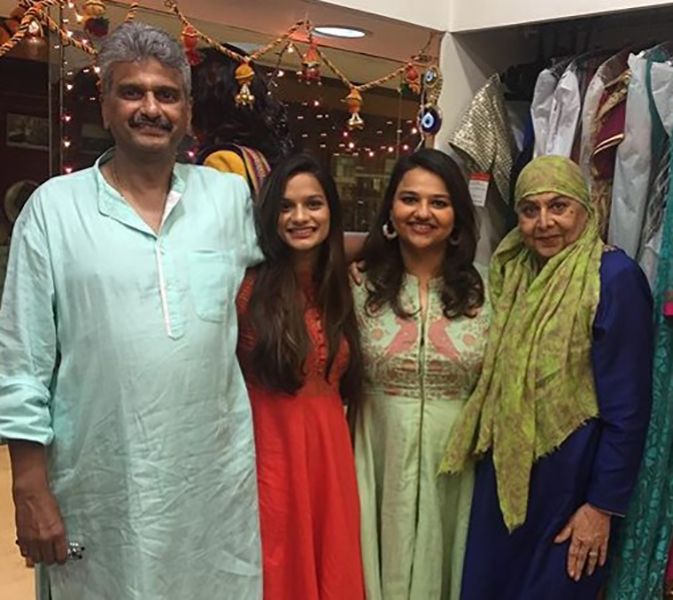 Aneesha Shah with her Family