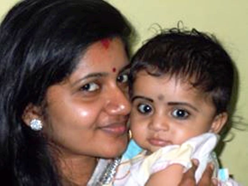An Old Picture of Souparnika Nair With Her Mother