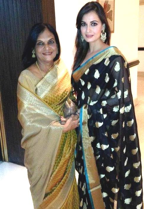 Deepa Mirza with her daughter