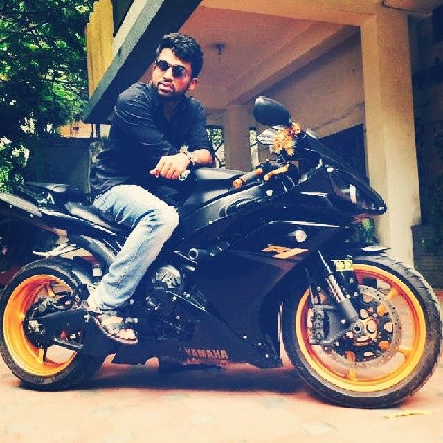 Manoj Krishna Tanneru with his bike