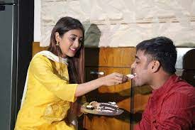 Paoli Dam with her brother
