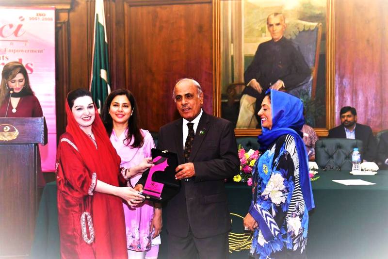 Mushaal receives Peace & Freedom Award from Governor Punjab, Pakistan