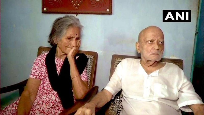 Captain Deepak Vasant Sathe's Parents