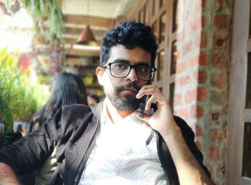 Aakash Mehta Age, Girlfriend, Family, Biography & More » StarsUnfolded