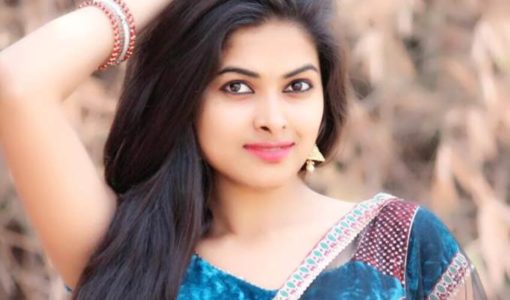 Divi Vadthya