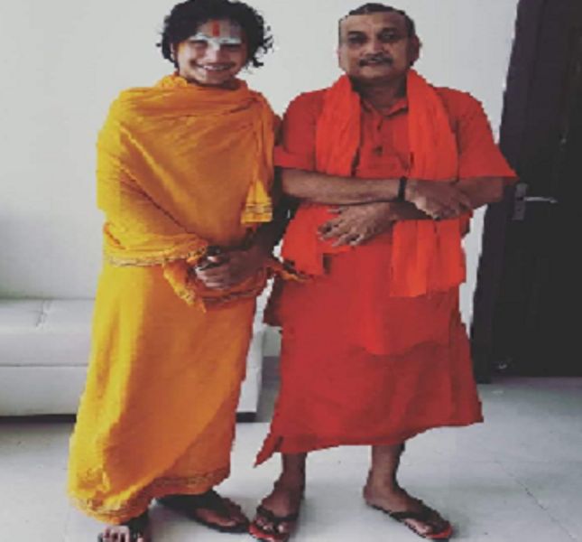 Gupteshwar Pandey with Swami Padam Priyam