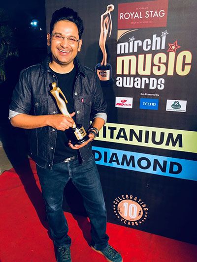 Manoj Muntashir with his Mirchi Music Awards
