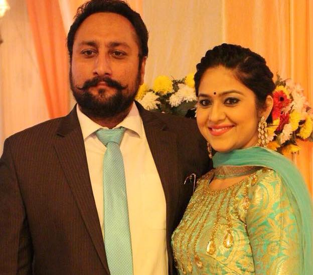 Navjyot Randhawa with her husband 