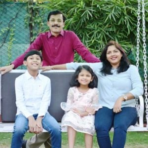 Tukaram Mundhe (IAS) Age, Caste, Wife, Children, Family, Biography ...