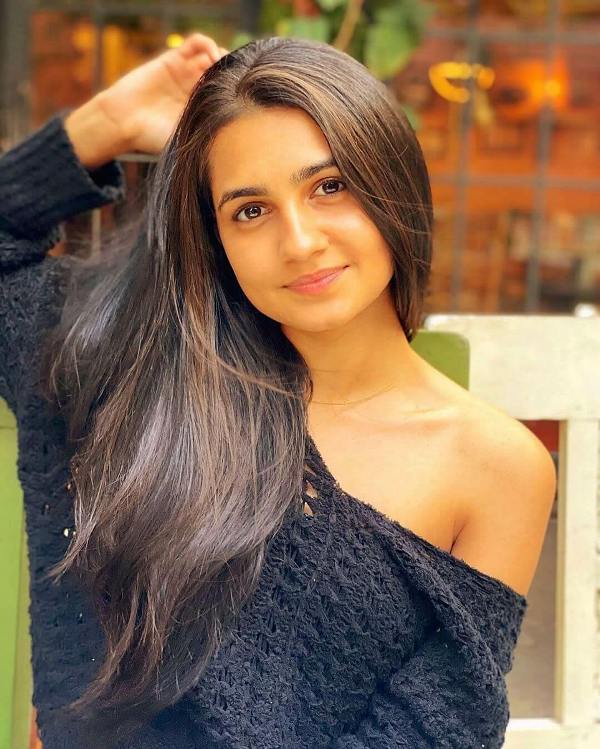 Vedika Pinto Height, Age, Boyfriend, Family, Biography & More ...