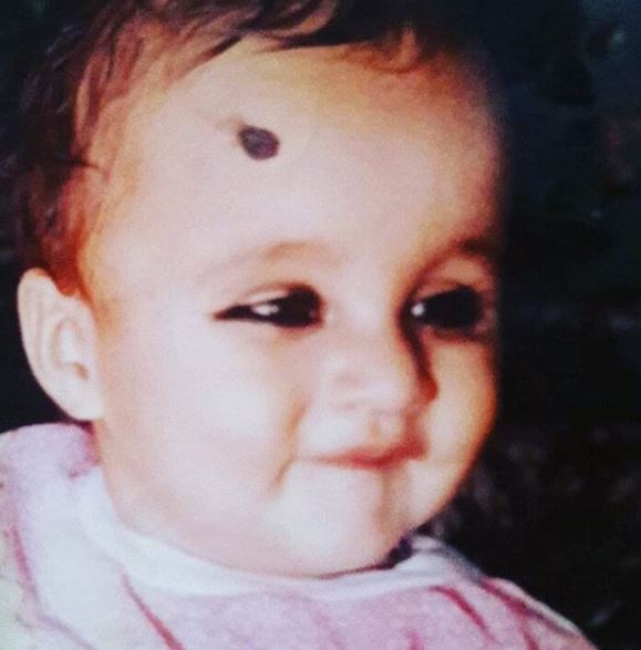 Nisha Dhaundiyal's childhood picture
