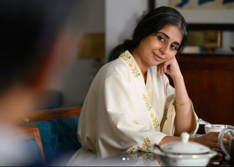 Mahira Kakkar as Mrs Rupa Mehra in Netflix's “A Suitable Boy” (2020)