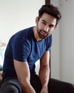 Nishant Dahiya Height, Age, Girlfriend, Family, Biography & More ...