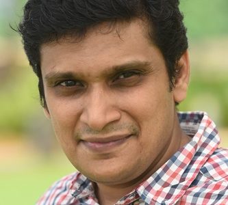 Viral Bhayani