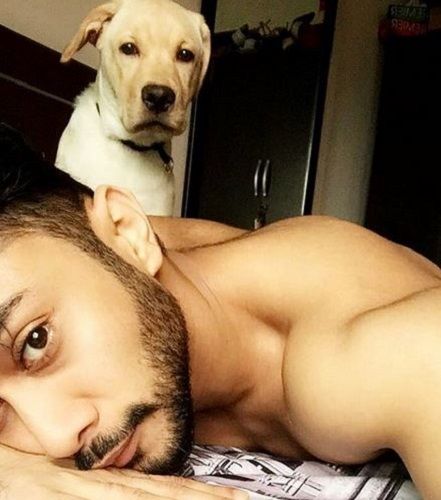 Zaid Darbar With His Pet Dog
