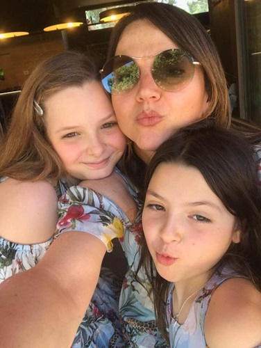 Federica Cappelletti with her daughters, Maria Vittoria and Sofia Elena Rossi