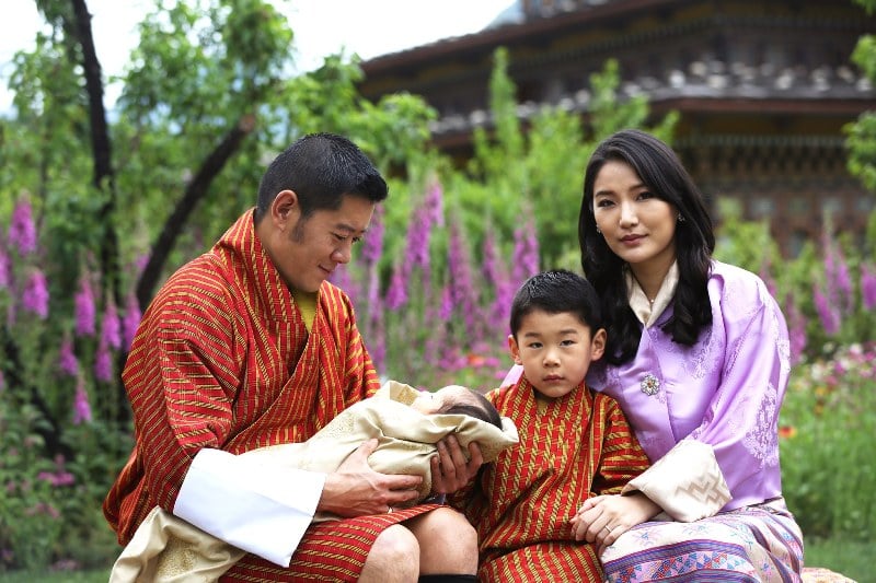 Queen Jetsun and king Jigme with their children